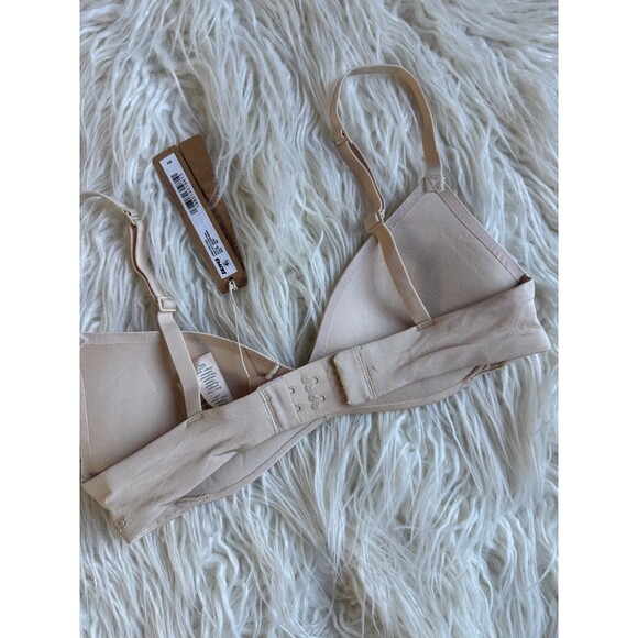 Skims Wireless Form Pushup Plunge Bra Sand Size 30A - Picture 6 of 8